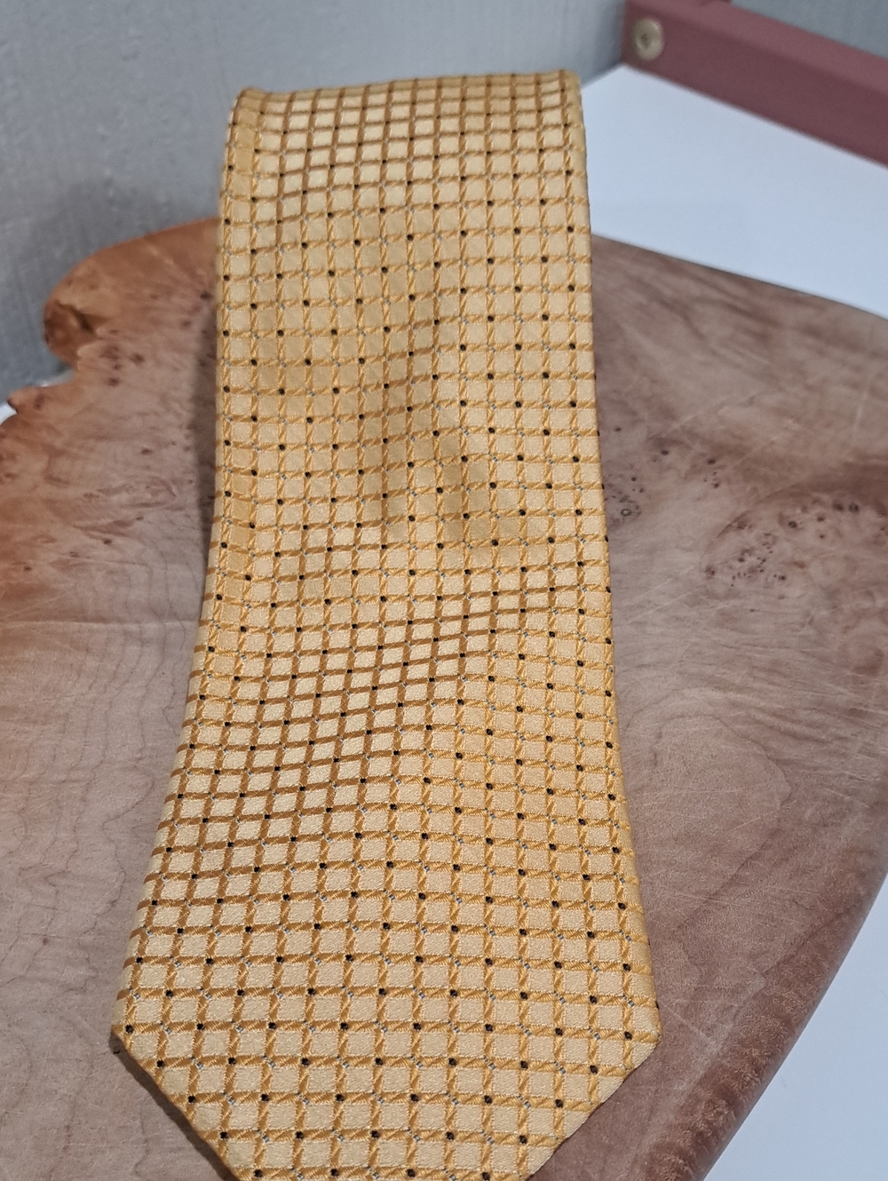 Valentino Gold Grid Men's Silk Tie